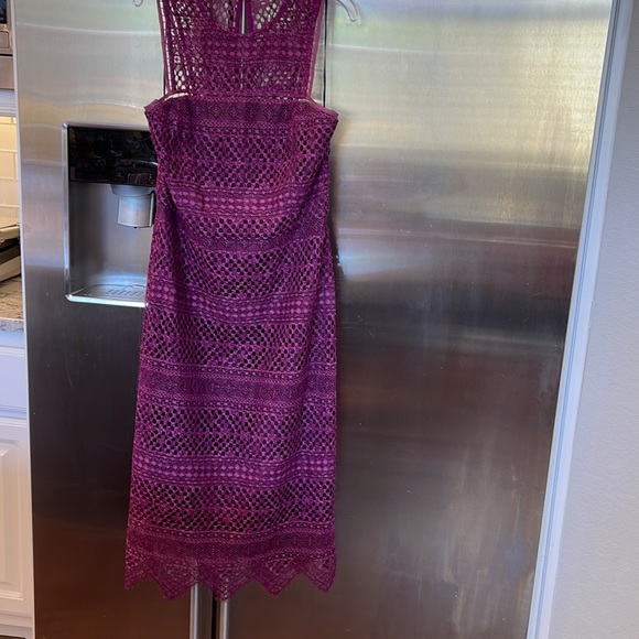 Trina Turk High Neck Lace Sheath Dress Plum 12 NWT - Picture 9 of 13